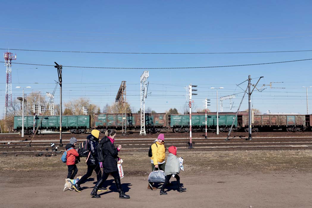 Miles de refugiados continúan huyendo de la guerra en Ucrania, Medyka, 2022. Fotografía de ©Maciek Nabrdalik. Flickr