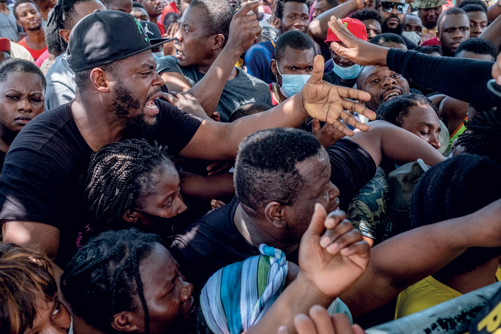 Migrantes haitianos en el Darién. Fotografía de ©Santiago Mesa