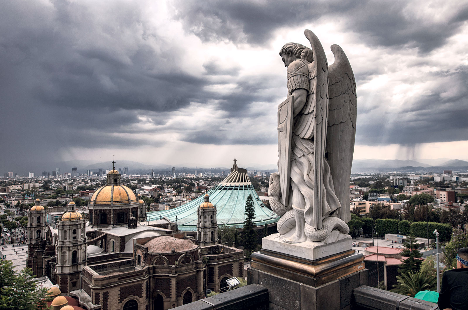 Santiago Arau, *Basílica de Guadalupe*, 2023. Cortesía del artista