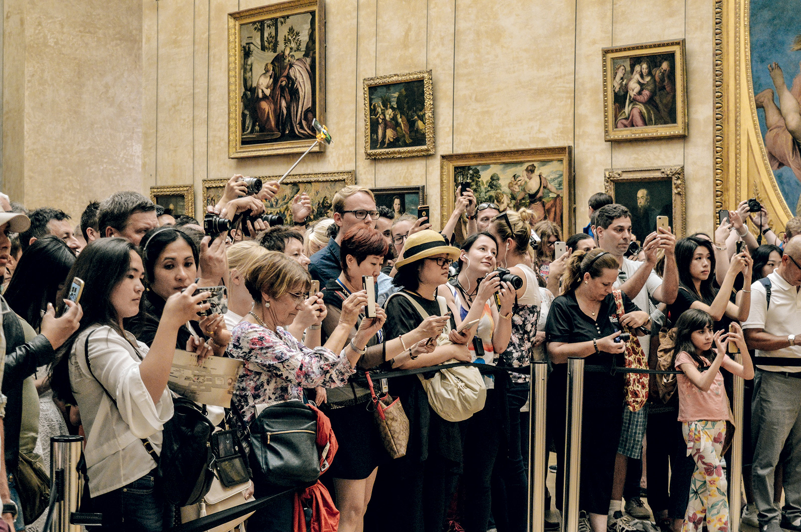 El Louvre, 2017. Fotografía de Alicia Steels. Unsplash