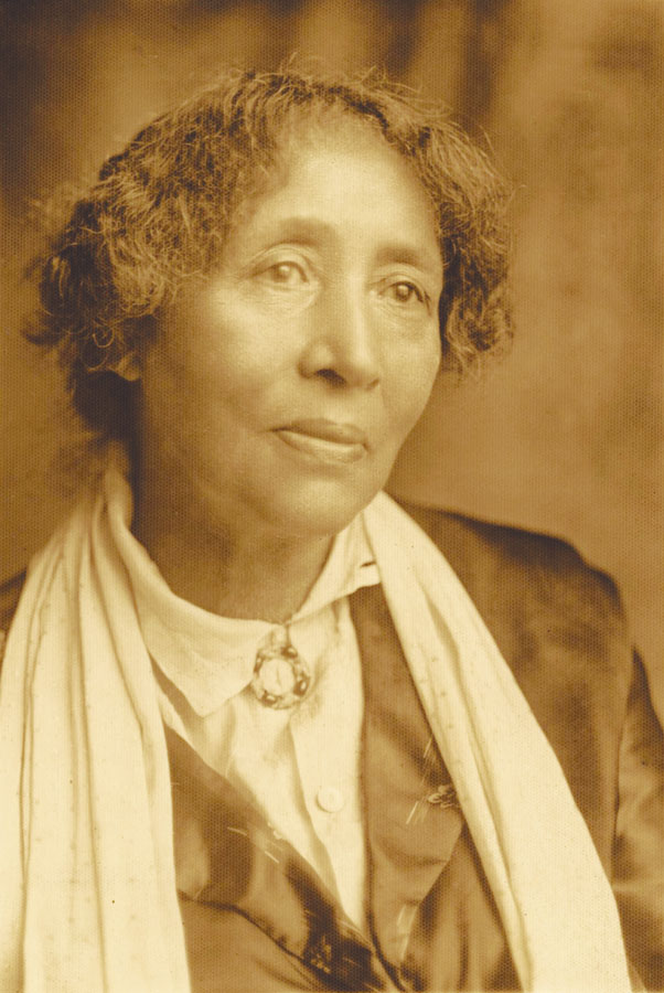 Lucy Parsons, ca. 1920. Labadie Photograph Collection, University of Michigan 