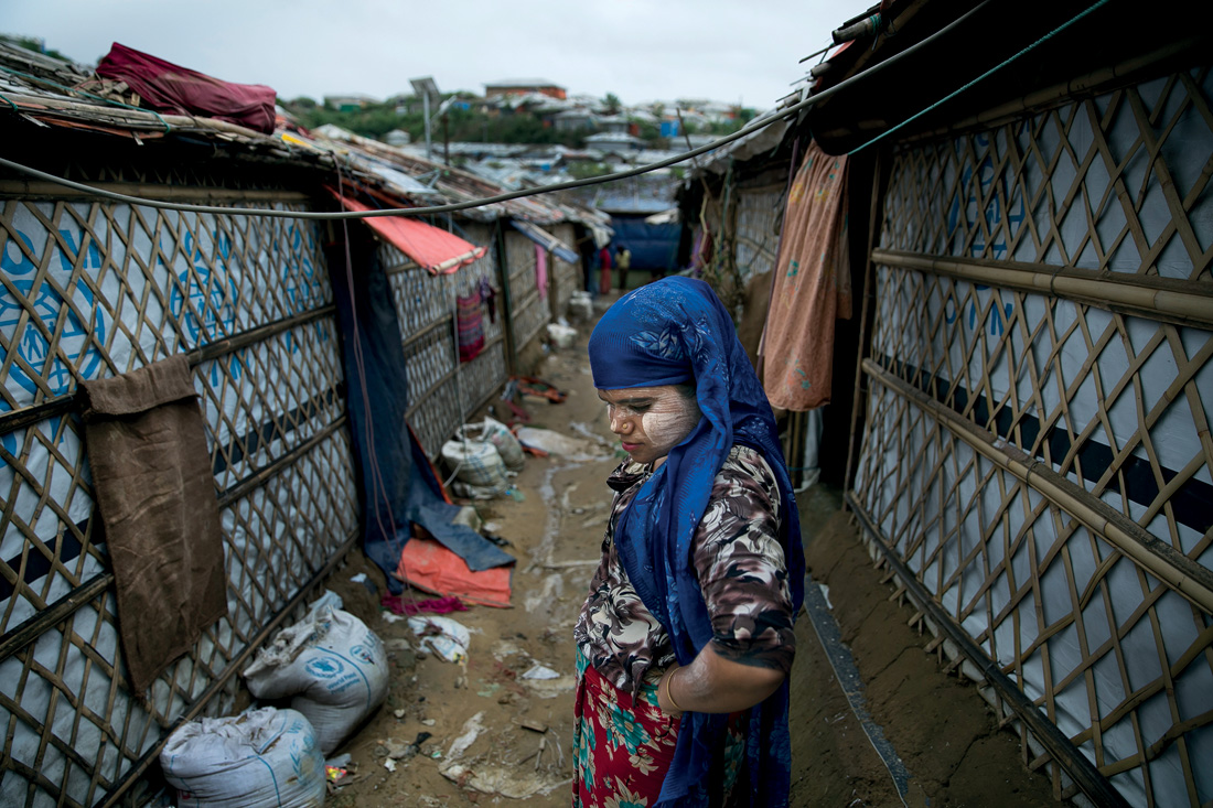 Mujer rohinyá en un campo de refugiados, Bangladesh, 2019. Fotografía de Allison Joyce. Flickr/UN Women